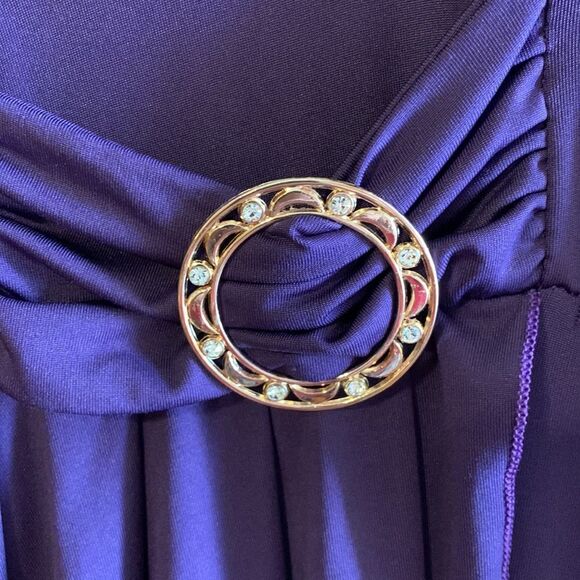 Rosegal 5XL purple formal wear perfect for wedding or formal event. Wrap look. - Picture 9 of 13